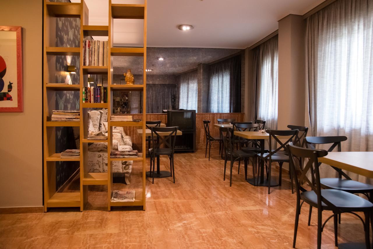 Hotel Maroussi Athene Kamer foto