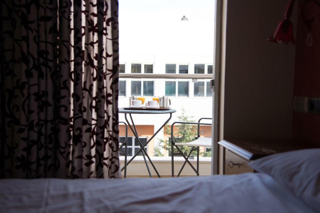 Hotel Maroussi Athene Buitenkant foto